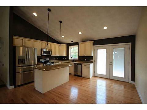 48 Dike St, Woonsocket, RI 02895 photo 2
