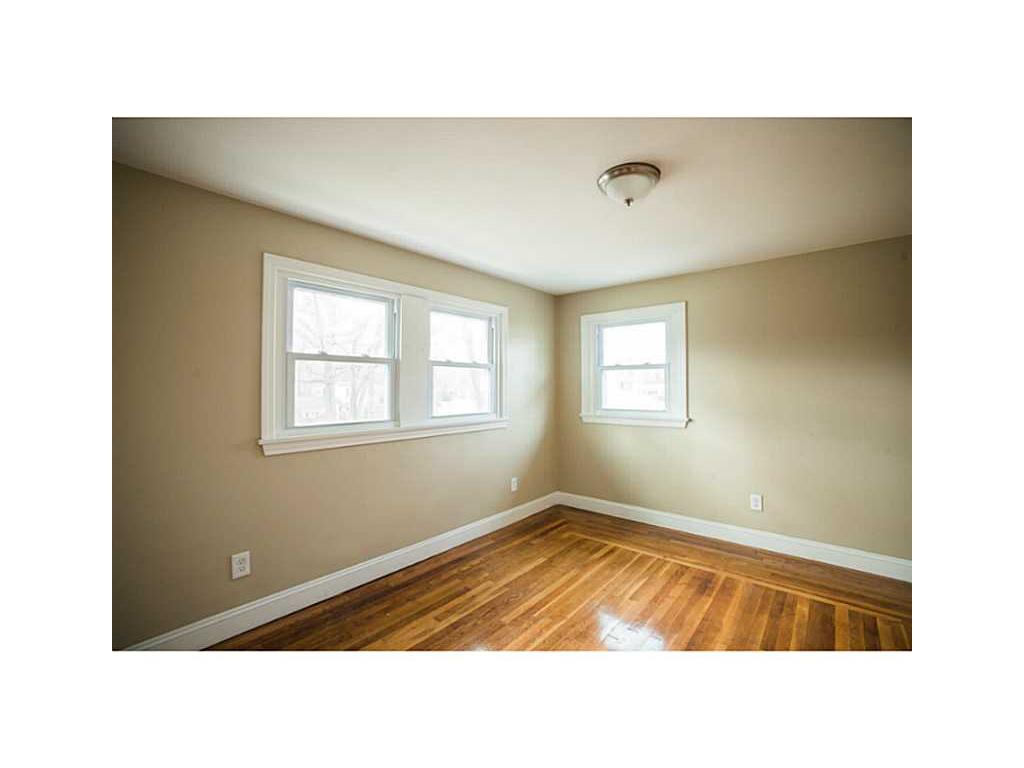 389 Red Chimney Dr, Warwick, RI 02886 photo 21