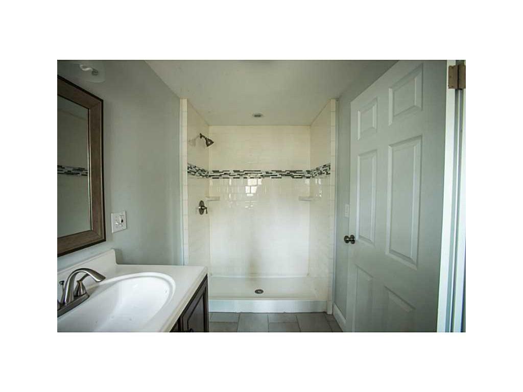389 Red Chimney Dr, Warwick, RI 02886 photo 17