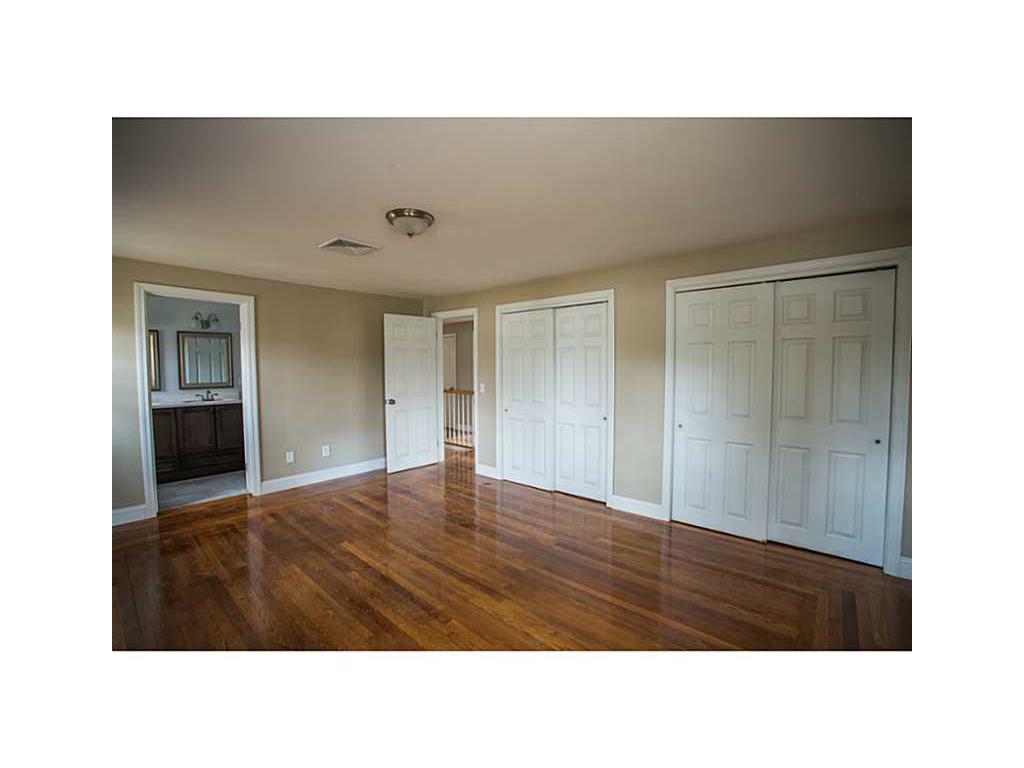 389 Red Chimney Dr, Warwick, RI 02886 photo 19
