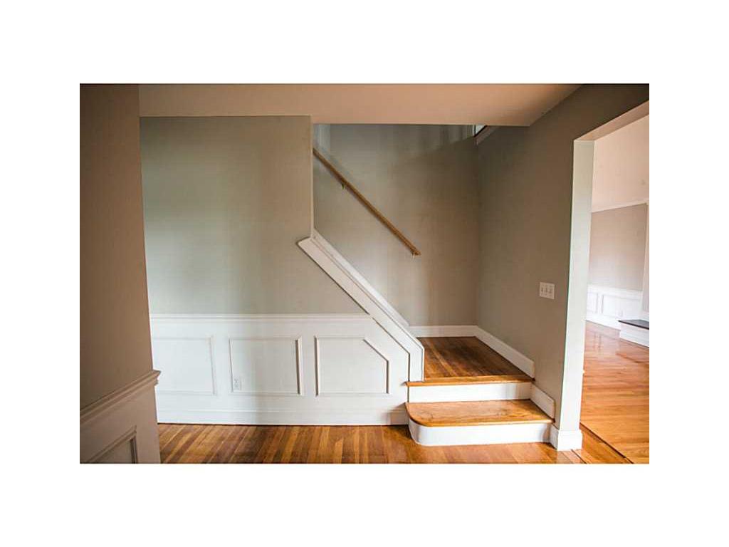 389 Red Chimney Dr, Warwick, RI 02886 photo 13