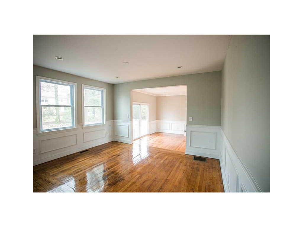 389 Red Chimney Dr, Warwick, RI 02886 photo 10