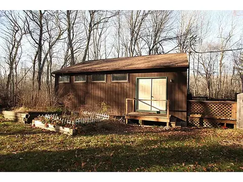 16 Walker Rd, Foster, RI 02825 photo 5