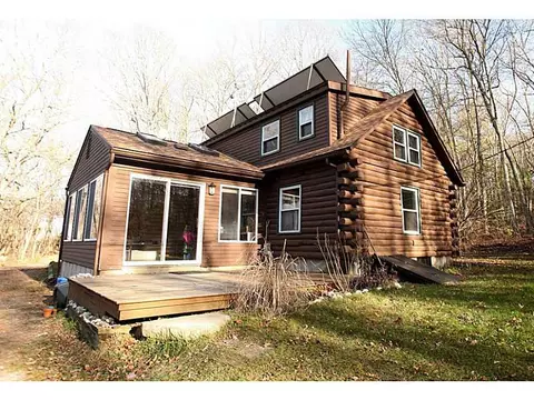 16 Walker Rd, Foster, RI 02825 photo 4