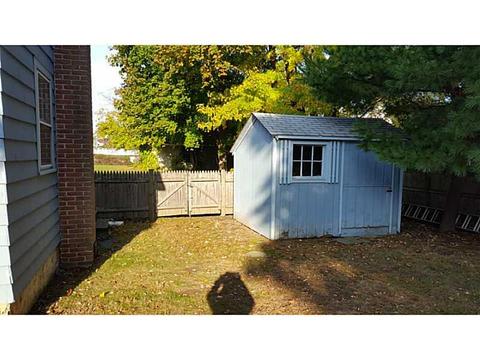 333 Potters Ave, Warwick, RI 02886 photo 17