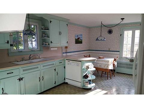 333 Potters Ave, Warwick, RI 02886 photo 7