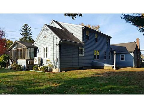 333 Potters Ave, Warwick, RI 02886 photo 3
