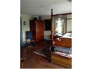 1124 W Shore Rd, Warwick, RI 02889 photo 13