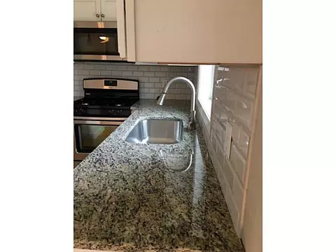 175 Pinehurst St, Warwick, RI 02889 photo 9