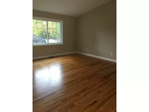 175 Pinehurst St, Warwick, RI 02889 photo 2