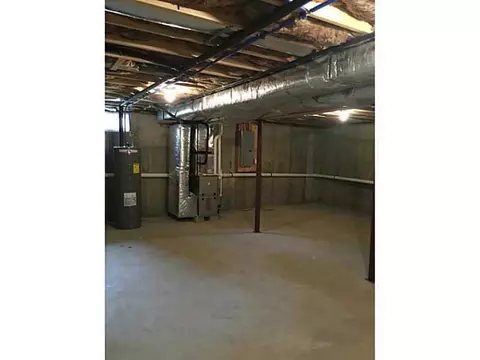 175 Pinehurst St, Warwick, RI 02889 photo 5
