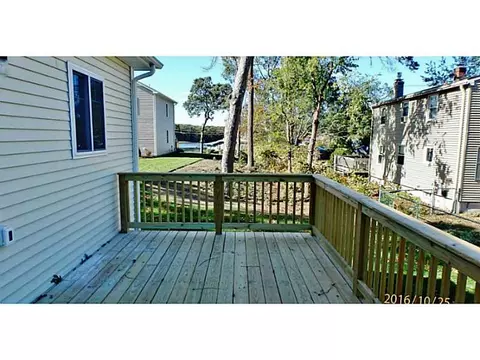 175 Pinehurst St, Warwick, RI 02889 photo 11
