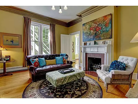 188 Prospect St, Woonsocket, RI 02895 photo 9