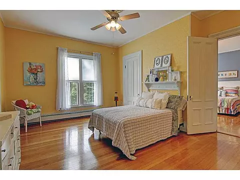 188 Prospect St, Woonsocket, RI 02895 photo 20