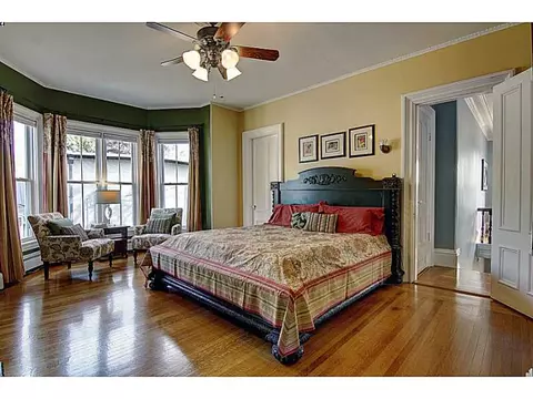 188 Prospect St, Woonsocket, RI 02895 photo 16