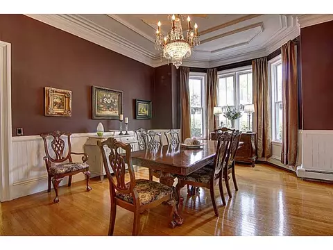 188 Prospect St, Woonsocket, RI 02895 photo 10