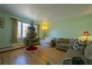 147 Papineau Ave, Woonsocket, RI 02895 photo 9