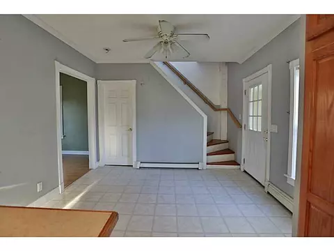284 Transit St, Woonsocket, RI 02895 photo 13