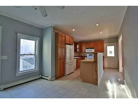 284 Transit St, Woonsocket, RI 02895 photo 10