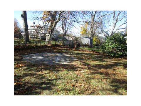 30 Delaware Ave, Warwick, RI 02888 photo 4