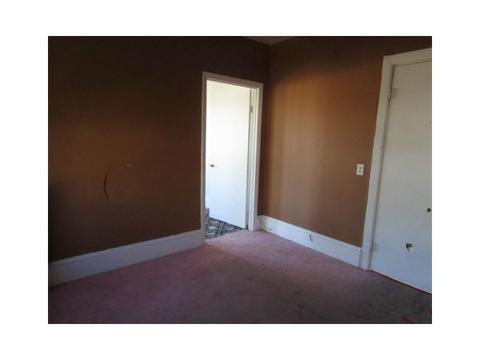 30 Delaware Ave, Warwick, RI 02888 photo 10