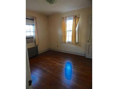 76 Newfield Ave, Warwick, RI 02888 photo 10