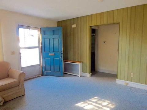 76 Newfield Ave, Warwick, RI 02888 photo 3