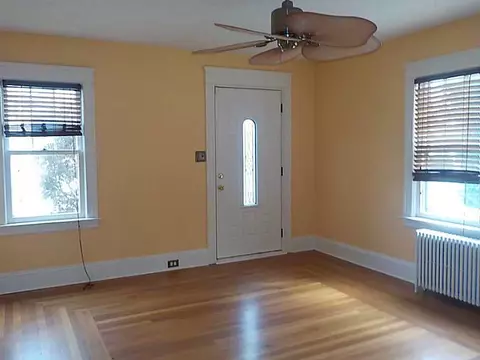 47 Garden St, Woonsocket, RI 02895 photo 9