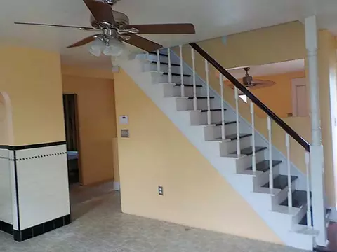 47 Garden St, Woonsocket, RI 02895 photo 5