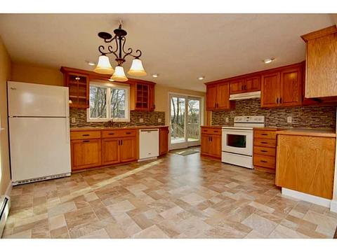 119 John St, Westerly, RI 02891 photo 4
