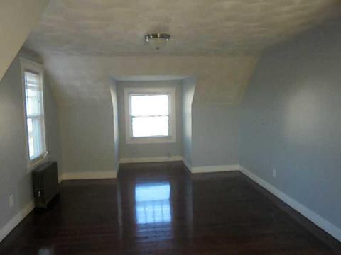 233 Harmony Ct, Warwick, RI 02889 photo 12