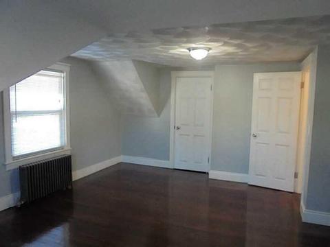 233 Harmony Ct, Warwick, RI 02889 photo 14