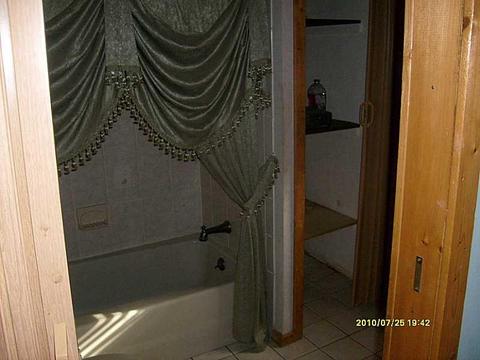 218 Arnold Rd, Coventry, RI 02816 photo 7