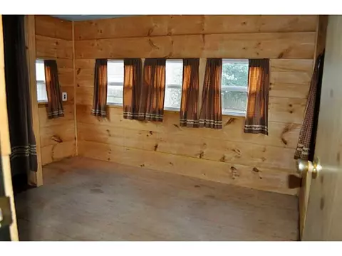 20 Oak Ter, Mapleville, RI 02839 photo 9