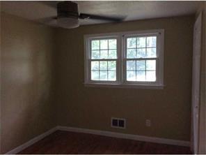 37 Graybar Rd, Warwick, RI 02888 photo 14