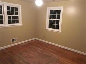 37 Graybar Rd, Warwick, RI 02888 photo 13