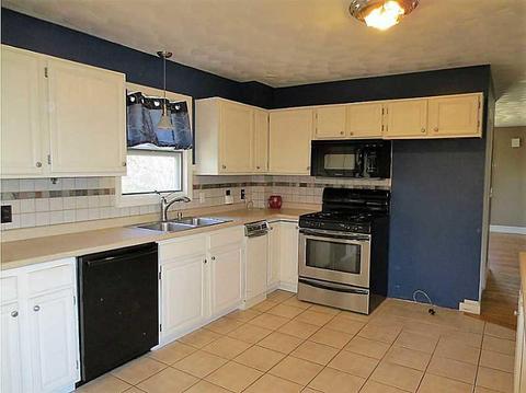 273 Pine St, Warwick, RI 02888 photo 8