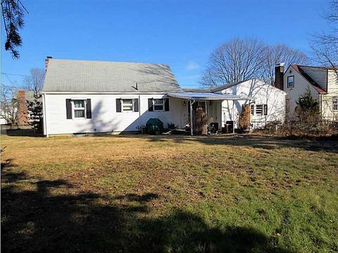 273 Pine St, Warwick, RI 02888 photo 23