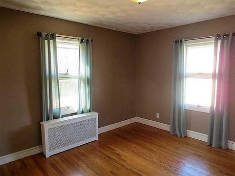 273 Pine St, Warwick, RI 02888 photo 5