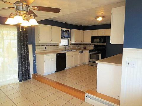 273 Pine St, Warwick, RI 02888 photo 10