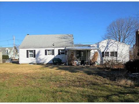 273 Pine St, Warwick, RI 02888 photo 25
