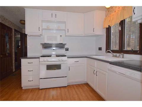 100 Austin Farm Rd, Exeter, RI 02822 photo 3