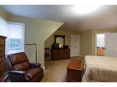 25 Brookridge Dr, Exeter, RI 02822 photo 13
