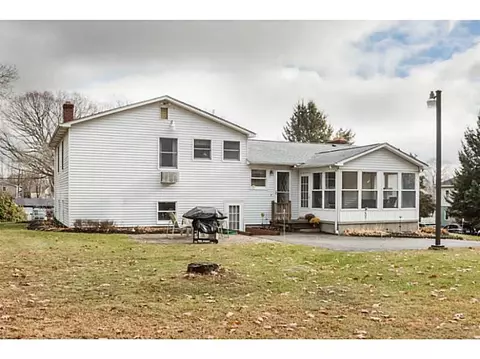 142 Read Ave, Coventry, RI 02816 photo 2