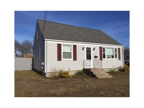 147 Cavalcade Blvd, Warwick, RI 02889 photo 2