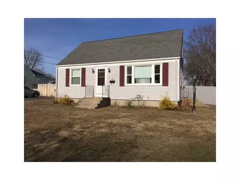 147 Cavalcade Blvd, Warwick, RI 02889 photo 1