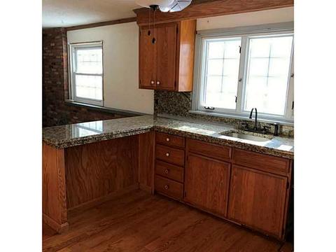 49 Boiling Spring Ave, Westerly, RI 02891 photo 4