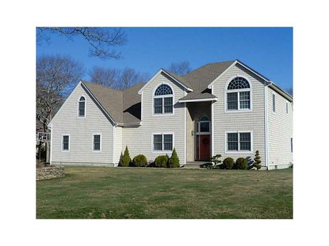 12 Wicklow Rd, Westerly, RI 02891 photo 1