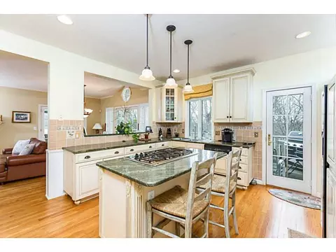 23 No Bottom Ridge Rd, Westerly, RI 02891 photo 11