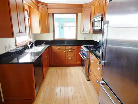 9 Sycamore Dr, Westerly, RI 02891 photo 10